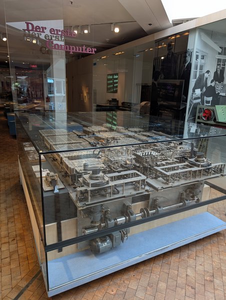 Der erste Computer dargestellt im Deutschen Technikmuseum Berlin